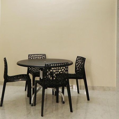 Radharani Apartment Calcutta Eksteriør billede