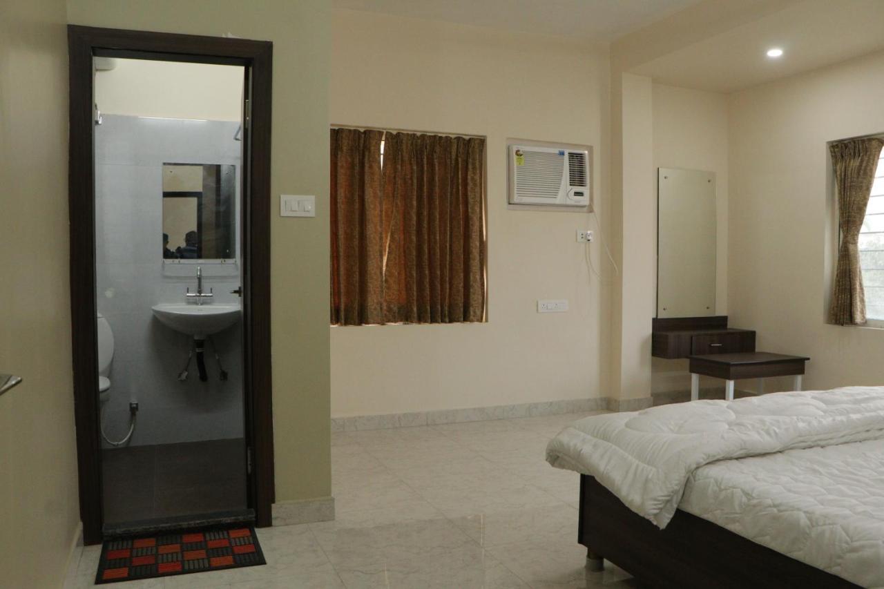 Radharani Apartment Calcutta Eksteriør billede